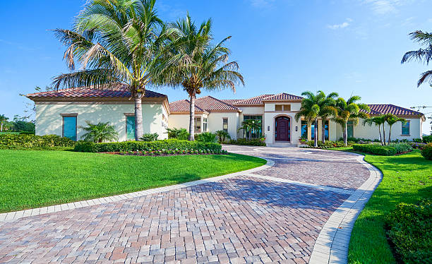 Best Driveway Paving Contractor  in Bear Valley Springs, CA